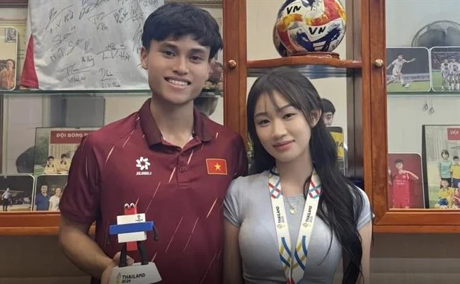 Thưởng lớn và quà tặng hấp dẫn